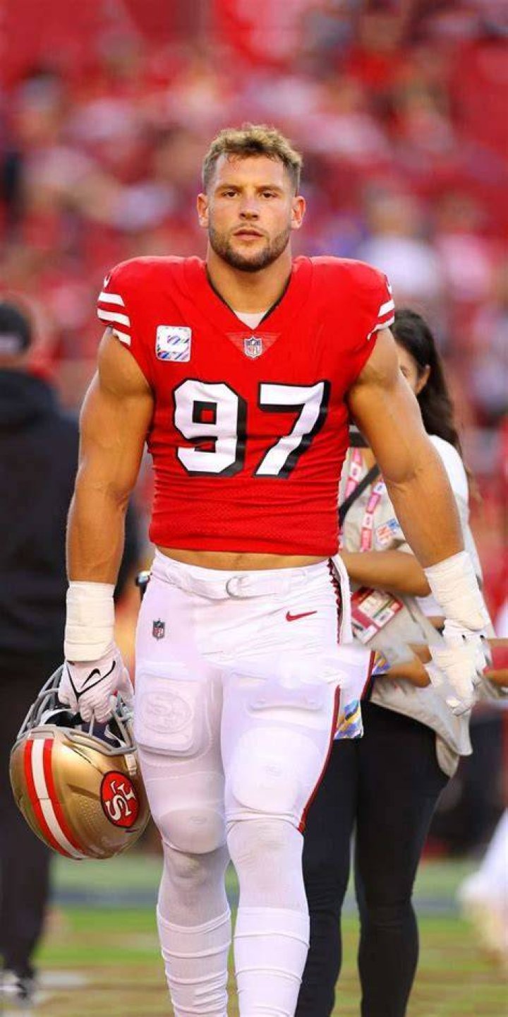 Nick Bosa - CelebNetWorth - HiveBlog