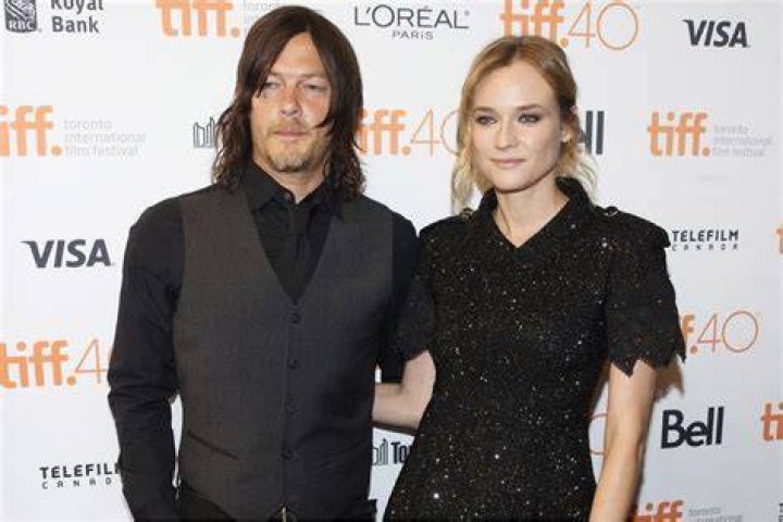 Norman Reedus et sa m&egrave;re Marianne au Walk of Fame d'Hollywood pour le