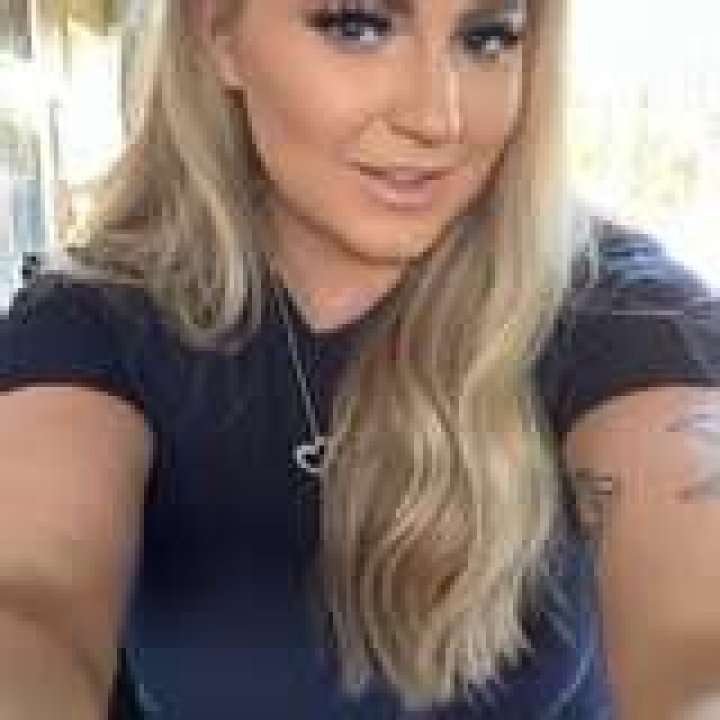 p justpeacchyyy OnlyFans