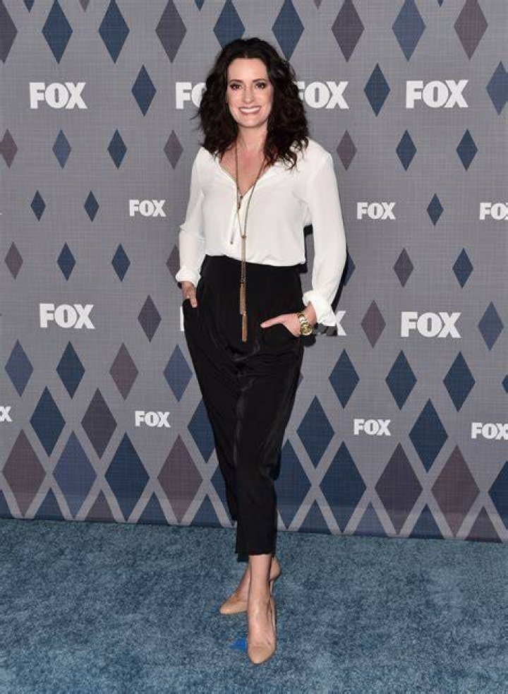 Paget Brewster Net Worth, Age, Height. Husband Steve Damstra and Kids