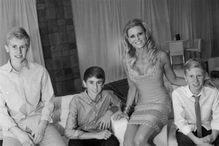 Penny Sarver, wife of Robert Sarver, sent messages to three former
