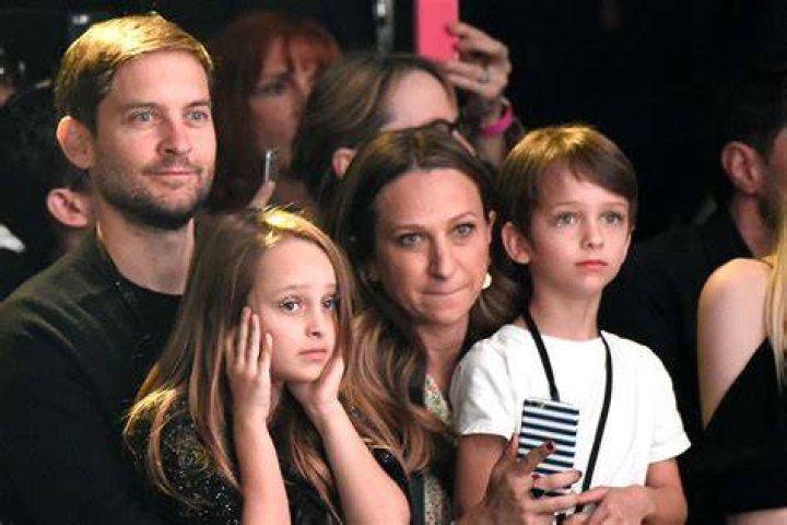 Photo Tobey Maguire and Ruby Sweetheart Maguire Attend the "Babylon