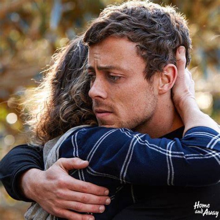 PicoSync | Glenn Villeneuve- Age, Girlfriend, Height, Net Worth, Nationality