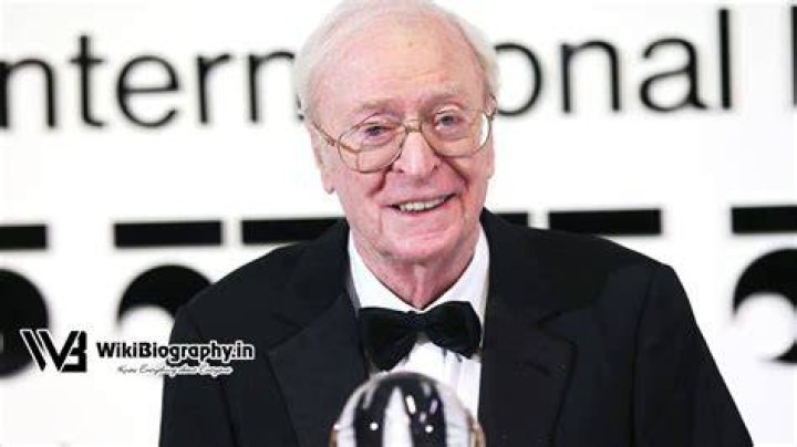 PicoSync | Michael Caine- Wiki, Age, Height, Net Worth, Wife, Marriage