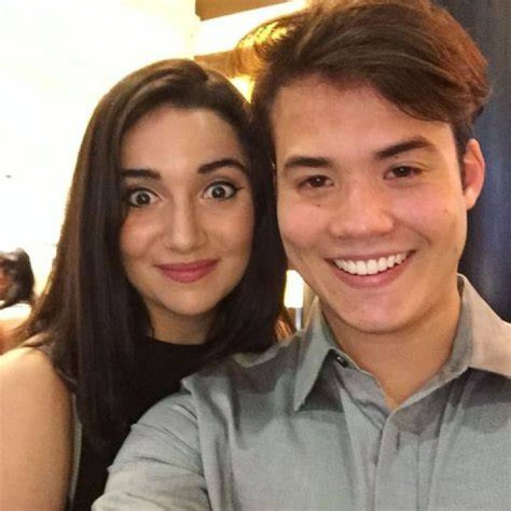 Safiya Nygaard Age, Spouse Tyler Williams, Wedding, Net worth, Youtube