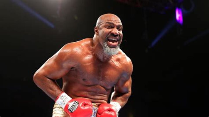 Shannon Briggs targets world title after announcing comeback Boxing
