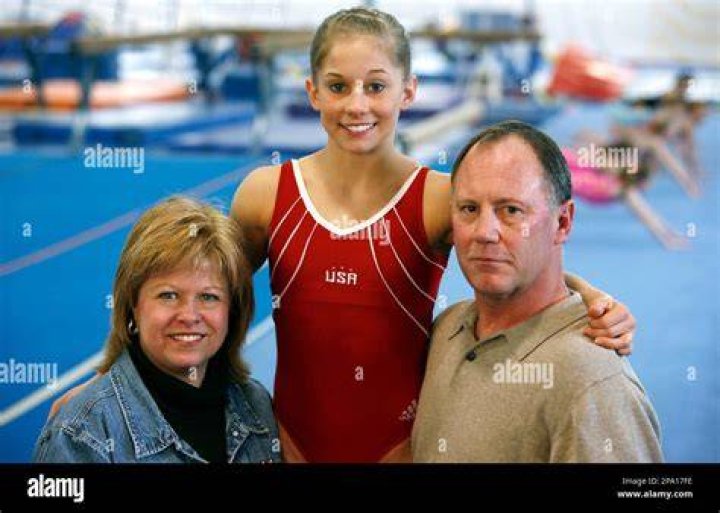 Shawn Johnson Parents Doug And Teri Johnson And Family Life ·