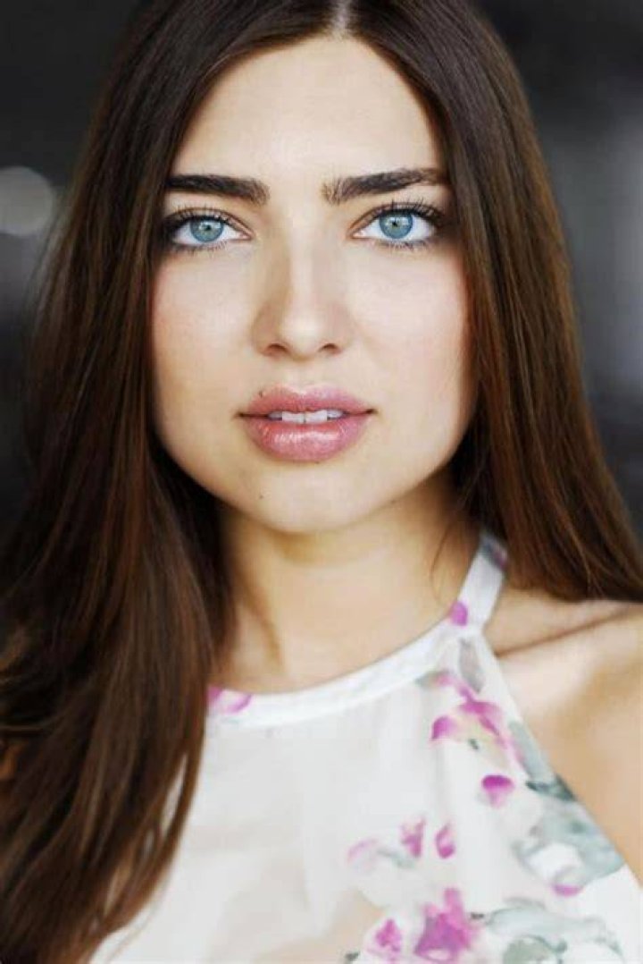 Shelby Young (Actress) Wiki, Biography, Age, Boyfriend, Family, Facts
