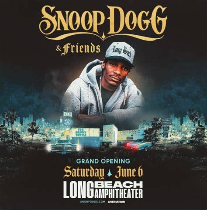Snoop Dogg Posts Black & White Pic with Wife Shante after Celina Powell