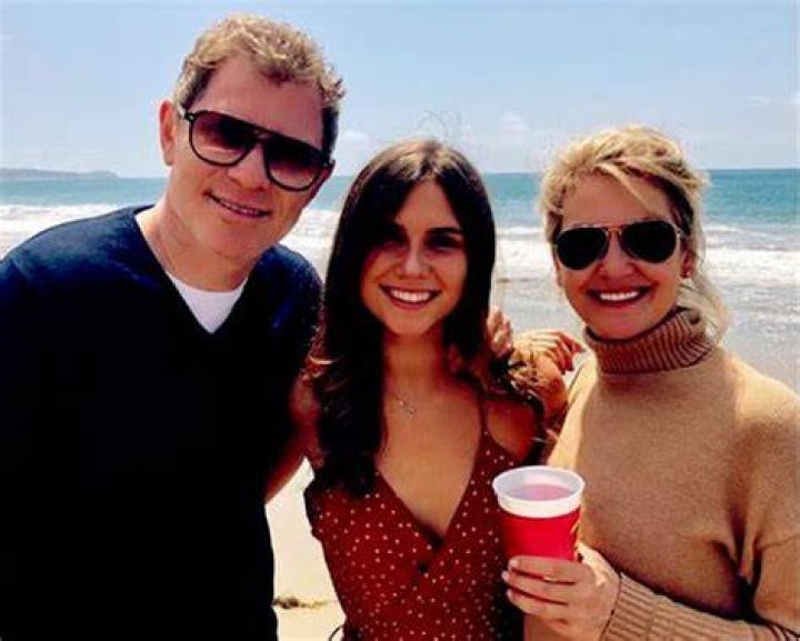Sophie Flay [Bobby Flay Daughter] Biography: Age, Mother, Wiki. ·
