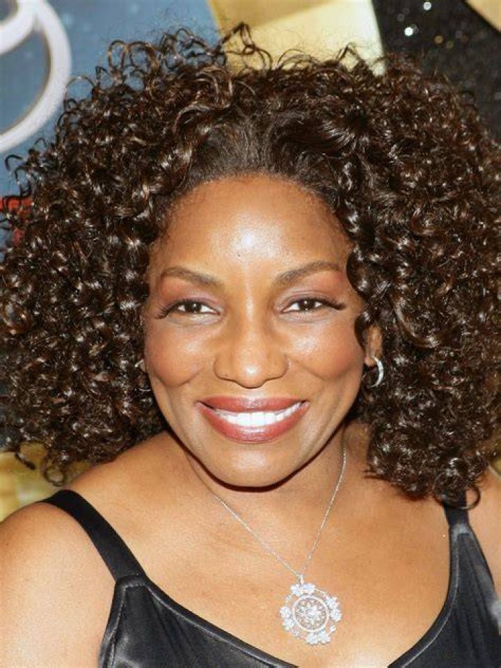 Stephanie Mills - ZingDash