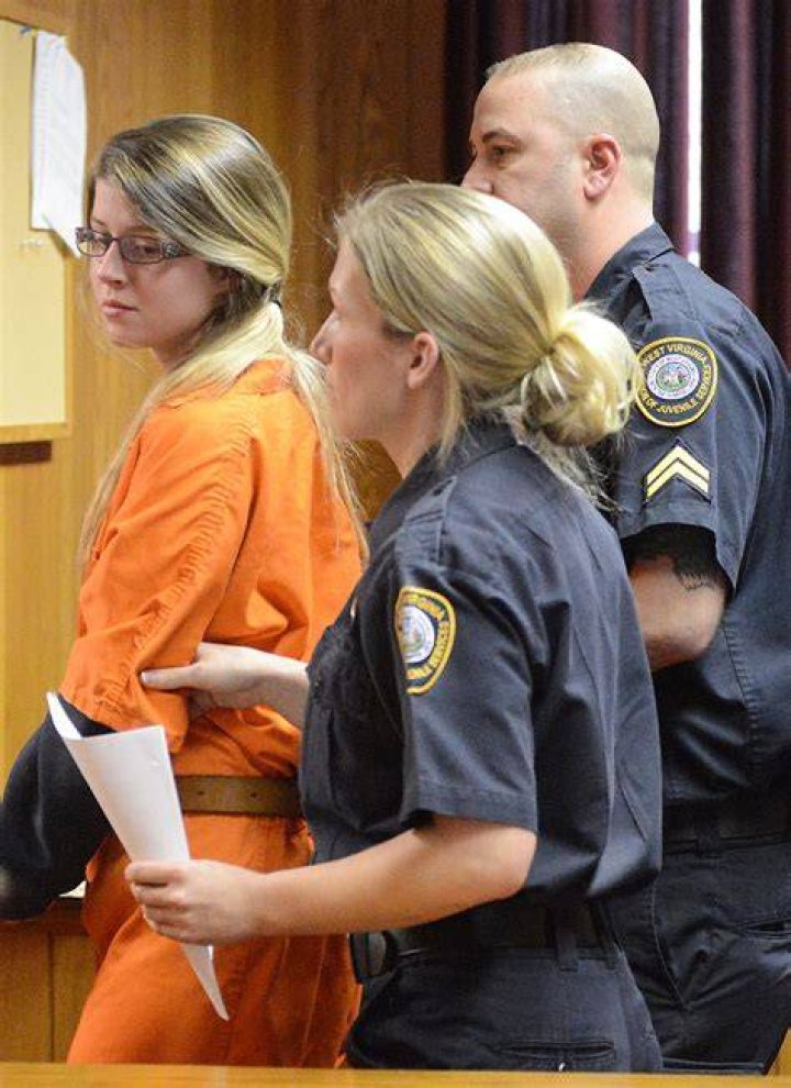 Teen killer Shelia Eddy admits guilt Prison jumpsuit, Mug shots