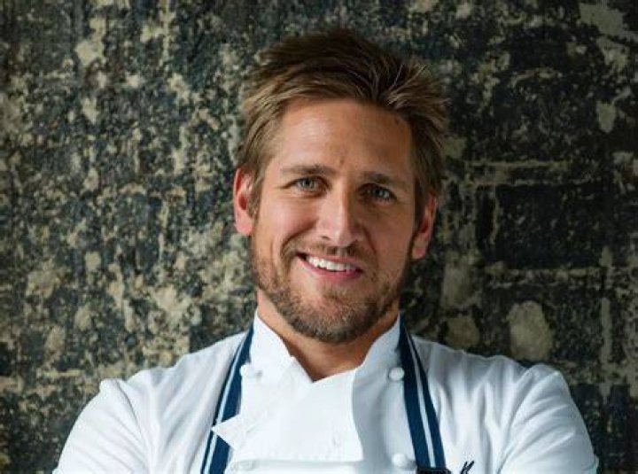 Top Chef’s Curtis Stone Shares Party Panning Tips