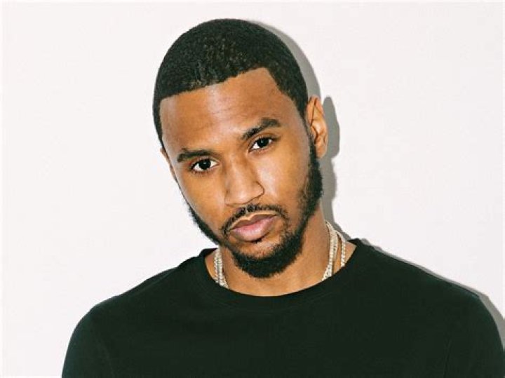 Trey Songz Singer Trey Songz Arrested After Police Altercation / Sort