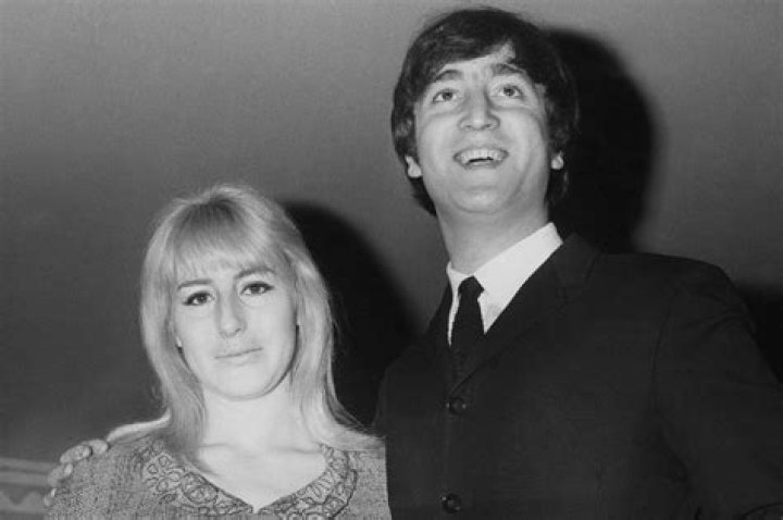 Uncover The Fascinating Story Of John Lennon's Wife: Janet Lennon