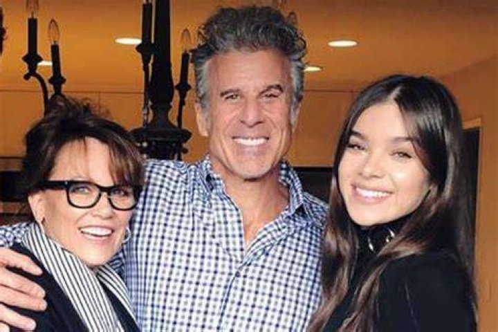Uncover The True Story Behind Hailee Steinfeld's Family & Success