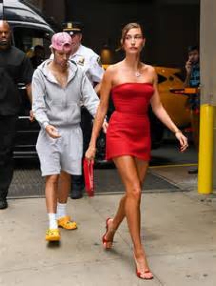 Unveiling Hailey Bieber's Height And Weight: Beyond The Surface