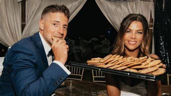 Unveiling Jackie Redmond's Husband: A Sportscasting Powerhouse Couple