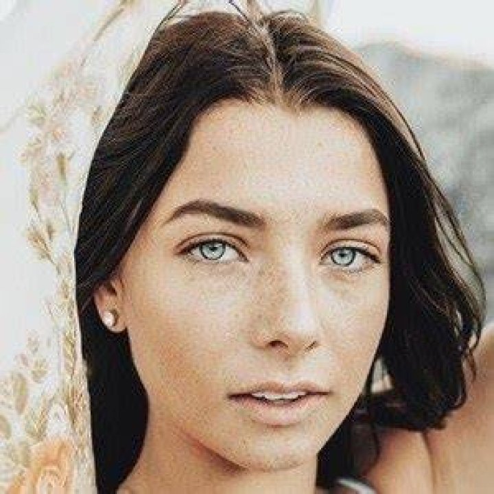 Unveiling The Enigma: Maddie Henderson On TikTok