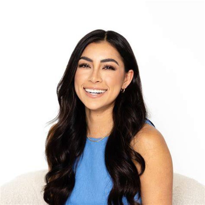 Unveiling The Secrets Of Jeanine Amapola's Net Worth Journey