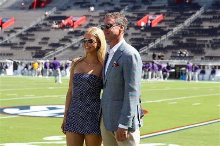Unveiling The Secrets Of Landry Kiffin: Unraveling His Coaching Genius