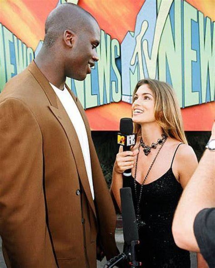 Unveiling The Surprising Story Of Shaq And Cindy Crawford: Discoveries And Insights