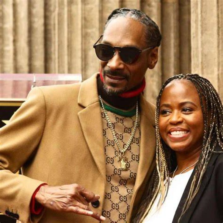 Unveiling The Truth About Snoop Dogg's Wife's Health: Uncovering Hidden Discoveries