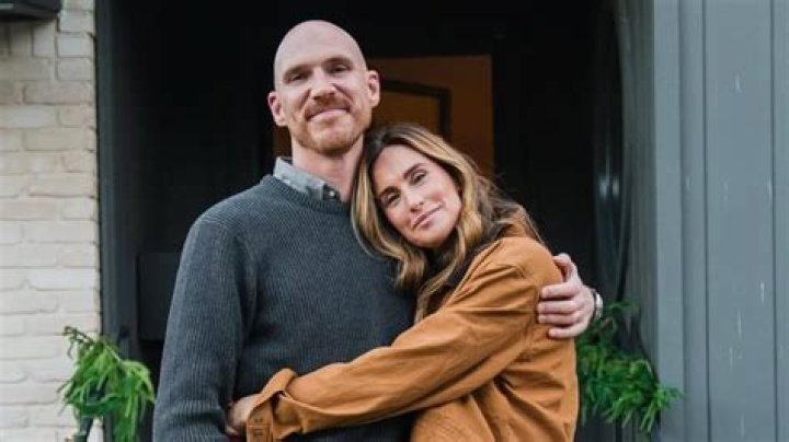 Who Is Bryan Wolfe, Kim Wolfe's Husband And Country Music Star?